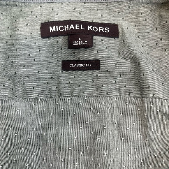 Michael Kors Short Sleeve Button Down - Picture 3 of 4